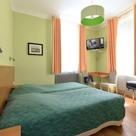 Restaurant Dontenville Otel 2*