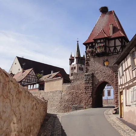 Otel Restaurant Dontenville